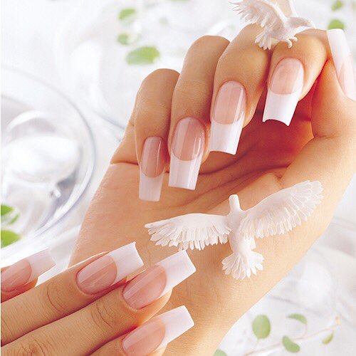NAILS.LIFE STUDIO FOCO - acrylic nails